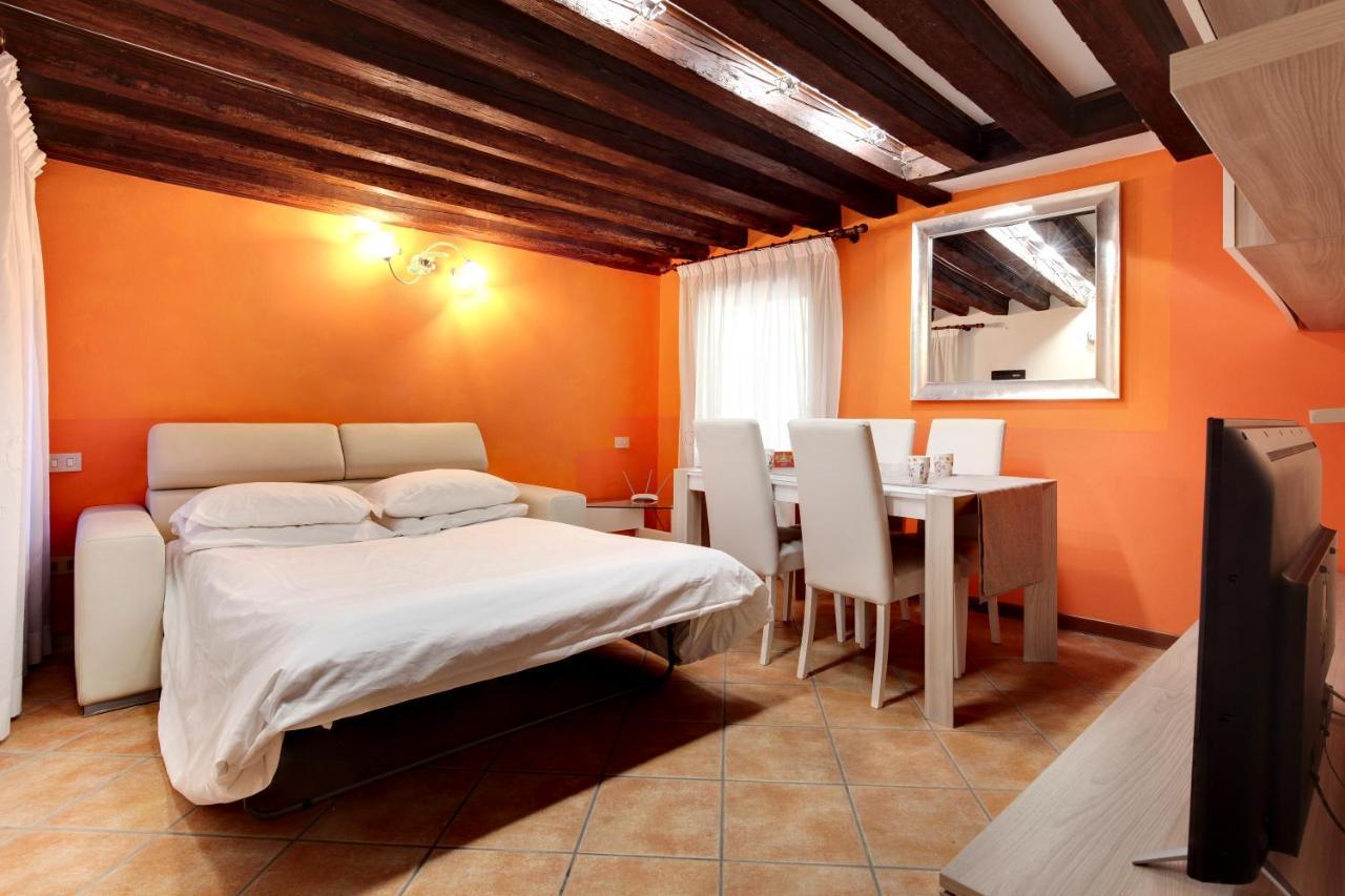 Apartamento Ca'pedrocchi By Bricola